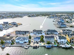 8 Channel Rd, Toms River, NJ 08753