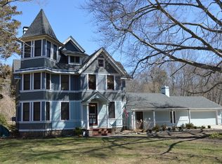 81 Main St, Ivoryton, CT 06442