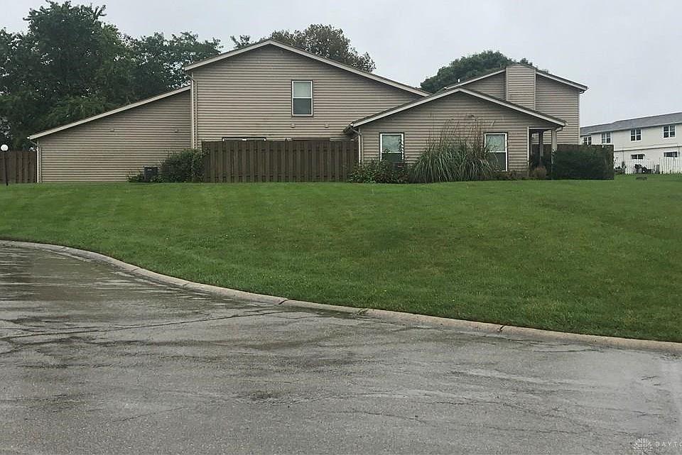 1st image of 1214 Robbins Run Ct
