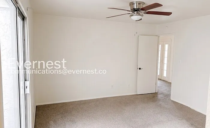 848 N 86th Pl — Photo 8