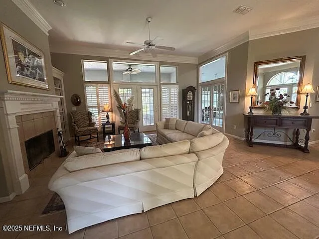 233 Marshside Dr — Photo 8