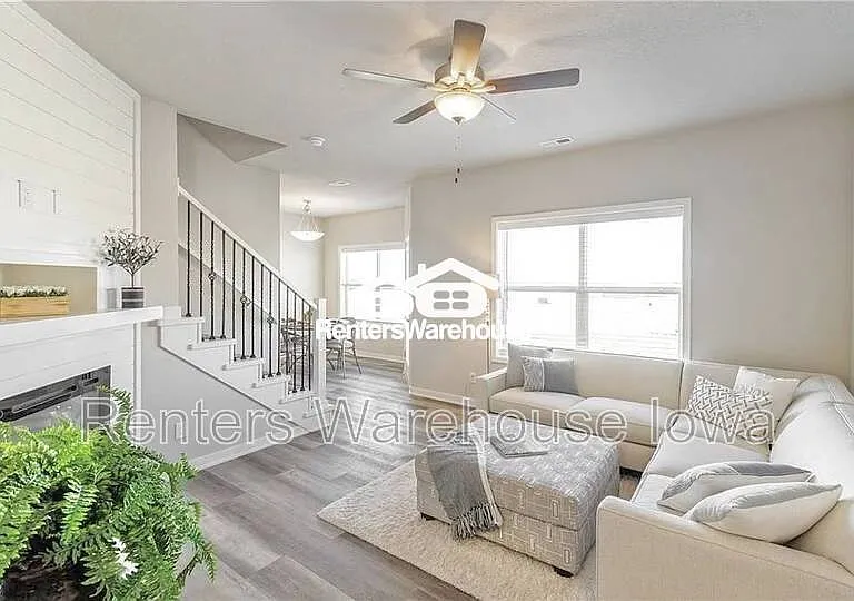 4005 NE 2nd Ln — Photo 5