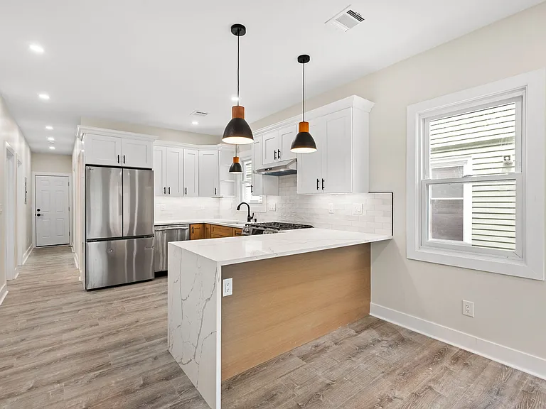 827 Murray St #2 — Photo 4
