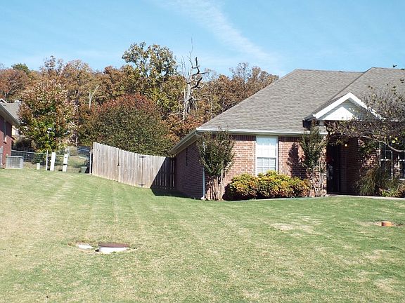 3rd image of 776 W Partridge Dr
