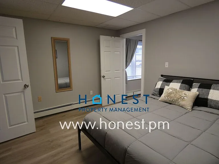 508 Water St #4 — Photo 7