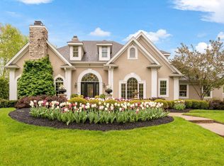 219 Springbrook Dr, Columbus, OH 43230