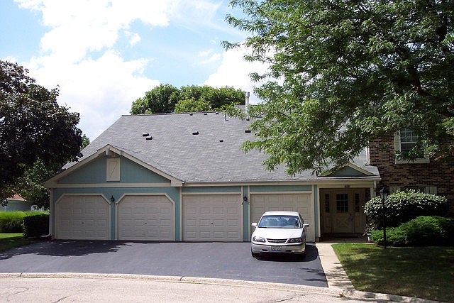 1st image of 1582A Burr Oak Ct #1-L