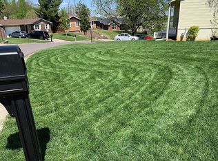 125 Pralle Ln, Saint Charles, MO 63303