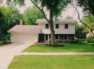 1459 Culpepper Dr, Naperville, IL 60540