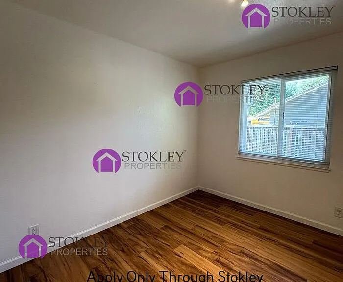 747 Harvard Dr — Photo 27