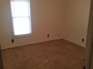 627 S Lincoln Ave #2, Hastings, NE 68901