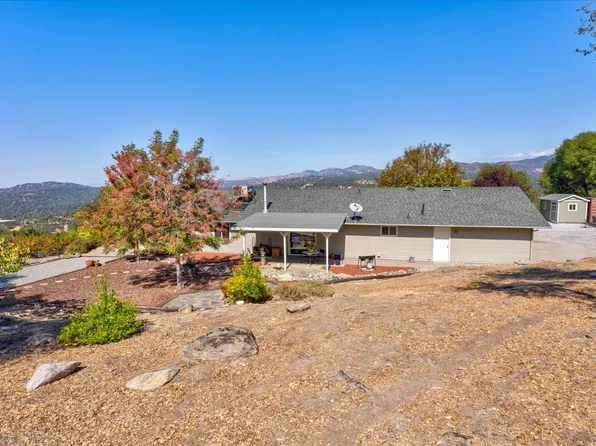 31508 Quartz Mountain Rd, Coarsegold, CA 93614