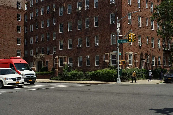 Rented by Norman Raindel, LREB | media 89