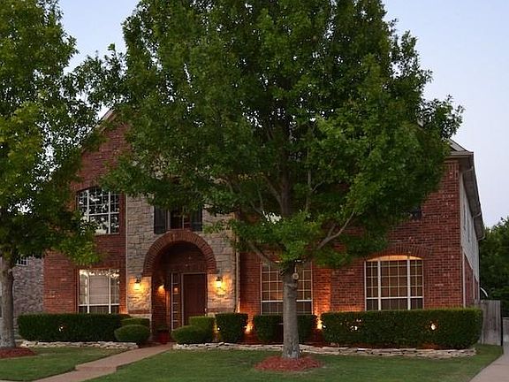 2nd image of 408 Oleander Dr