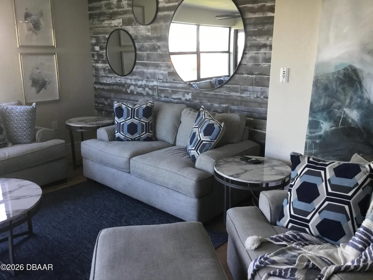 2 bed, 2.0 bath, 1080 sqft, $6,800 — Photo 3