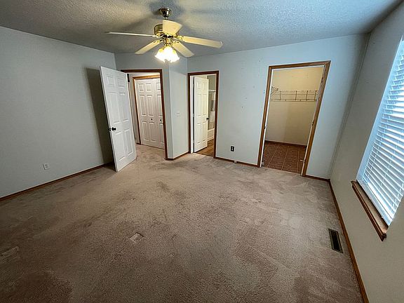5th image of 26844 Neutral Ln