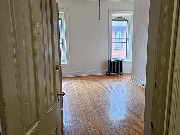 2nd image of 741 W 4th St #7412R