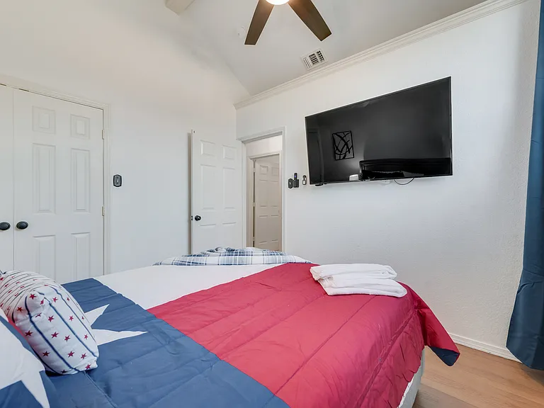 4027 Red Maple Dr — Photo 15