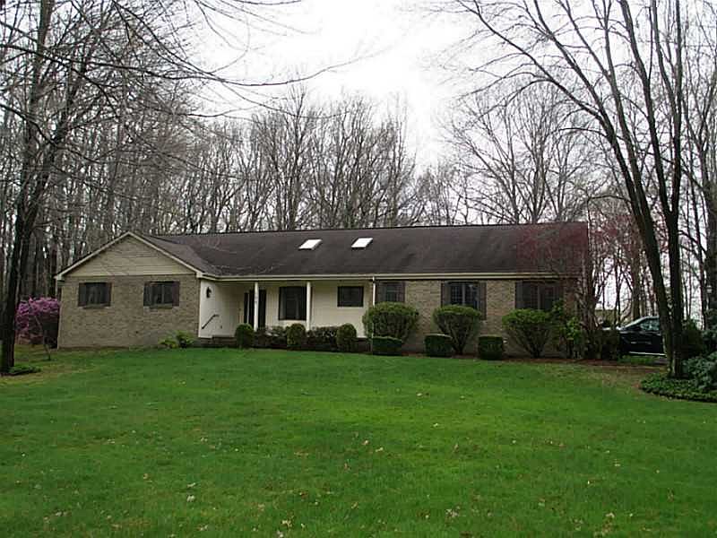 1st image of 133 Winterwood Dr