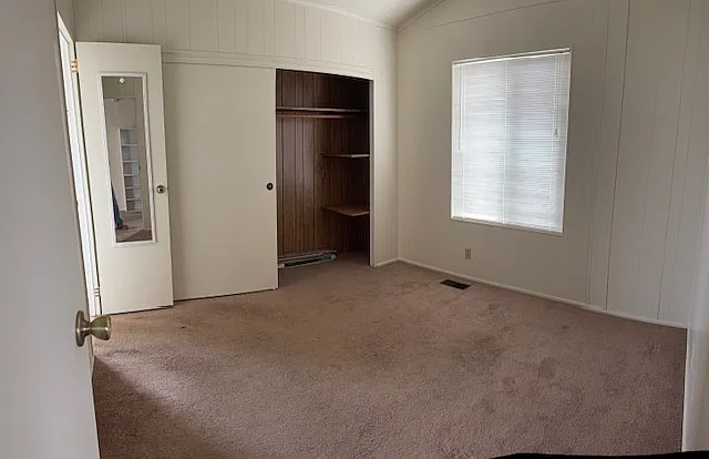 21470 Meadowbrook Dr — Photo 7