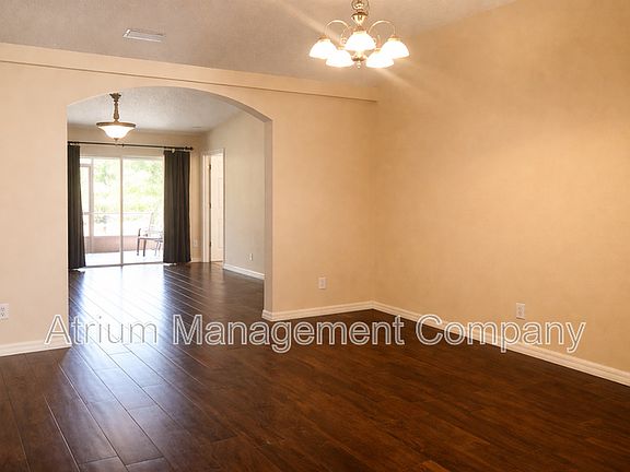 4th image of 4006 Wilkes Dr