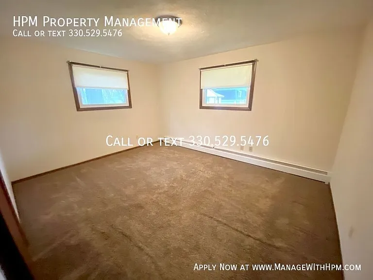 3348 Mollane St NW — Photo 10