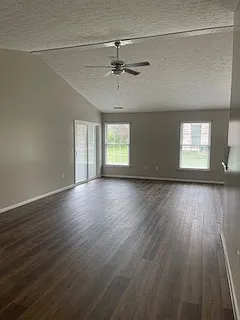421 Porter Dr — Photo 7