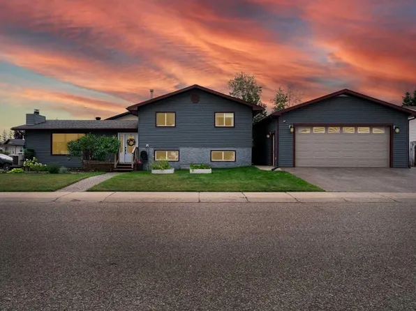 178 N Cardinal Dr, Wood Buffalo, AB T9K 1H5