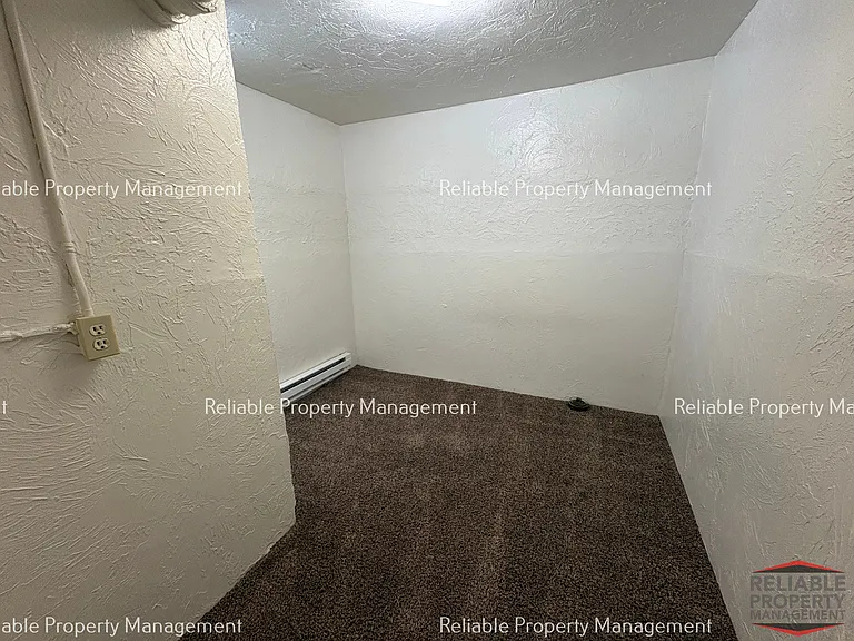 148 7th St #4 — Photo 6