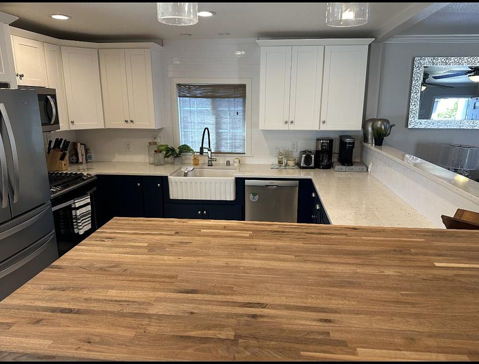 1st image of 1100 S Hutchins St #4