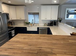 1100 S Hutchins St #4, Lodi, CA 95240