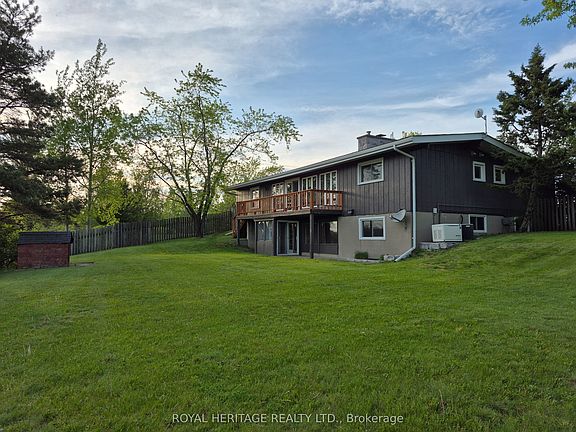 5th image of 815 Wagg Rd