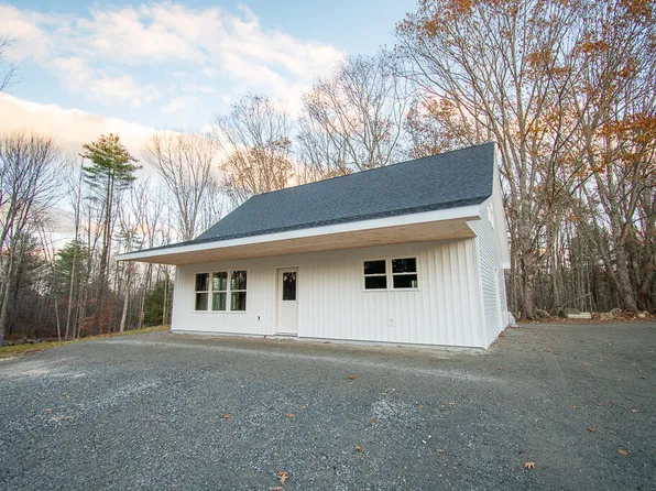 539 Nash Road, Pittston, ME 04345