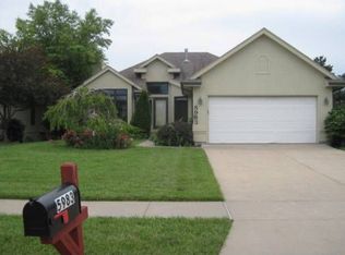 5983 SW 30th Ter, Topeka, KS 66614