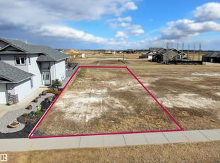 15 Whitetail Dr, Mundare, AB T0B3H0