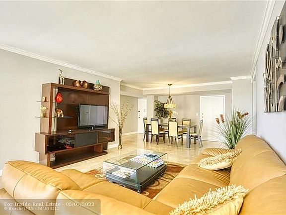 5th image of 230 174th St APT 709