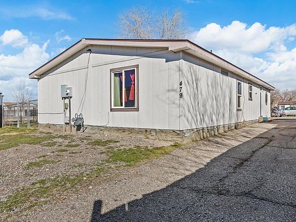 3rd image of 479 E Niagara Cir