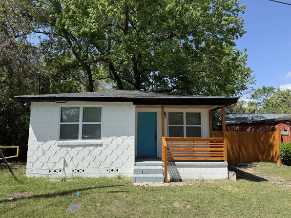 239 Jenks St, Savannah, GA 31415