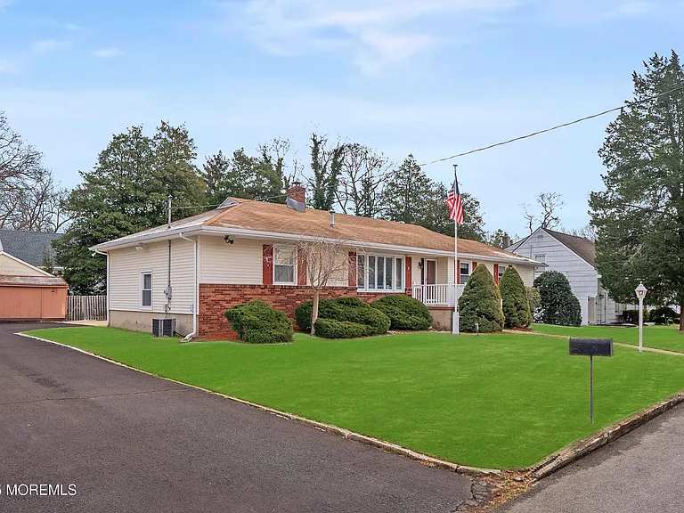 221 Belmar Ave — Photo 30