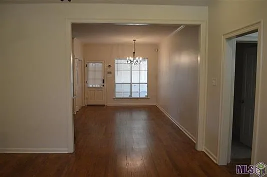 18611 Cherry Oak Dr — Photo 6