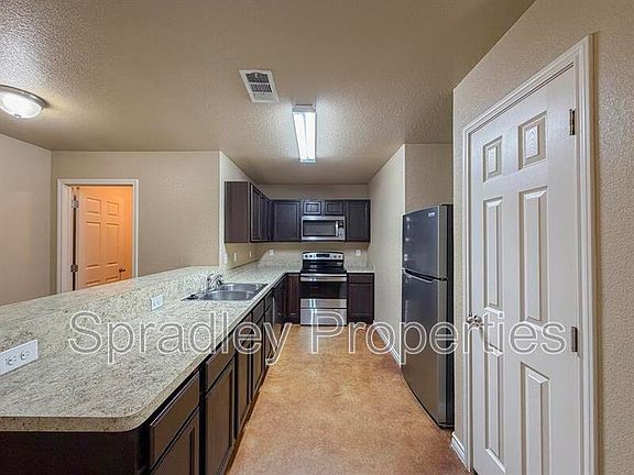 5th image of 1539 Chance Ct