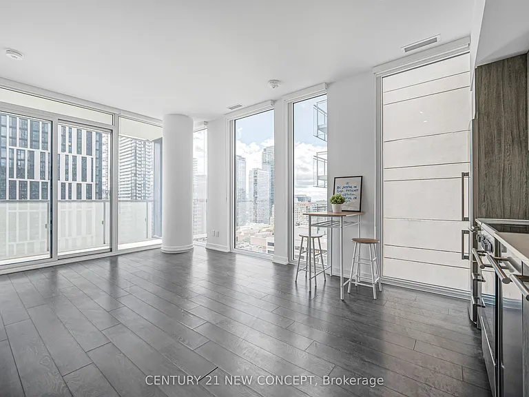 28 Wellesley St E #1902 — Photo 6