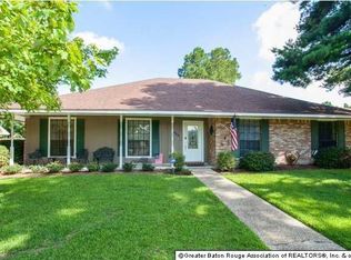 826 Shadyglen Dr, Baton Rouge, LA 70816