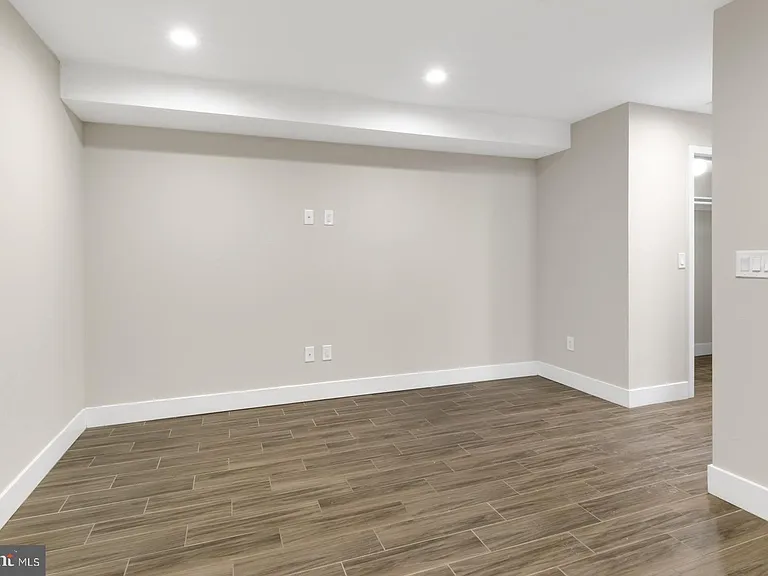 1250 N 25th St #A — Photo 34