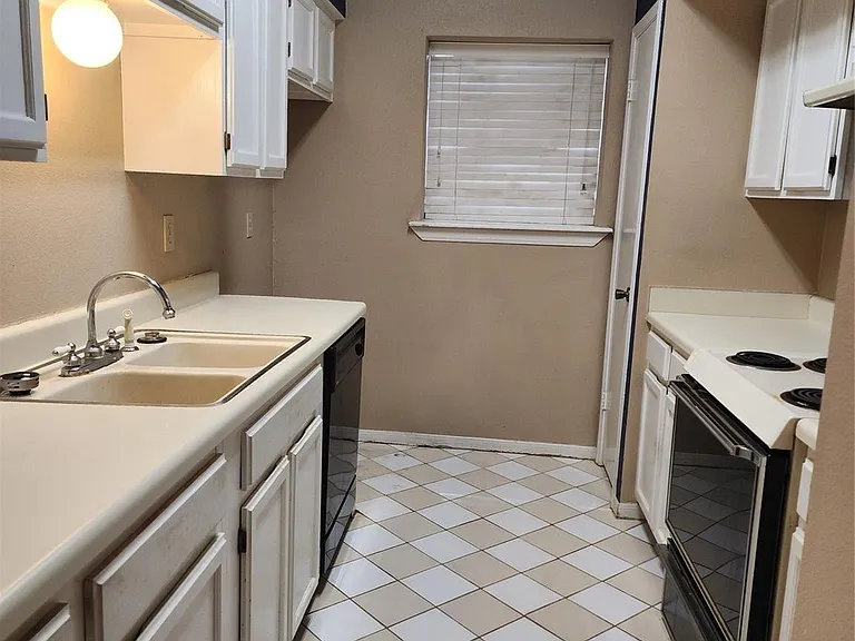 7399 Regency Square Ct #7399 — Photo 6