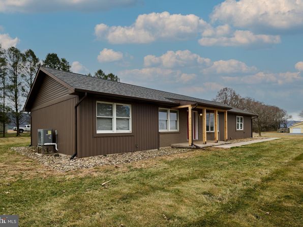 3626 W Whitehall Rd, Pennsylvania Furnace, PA 16865