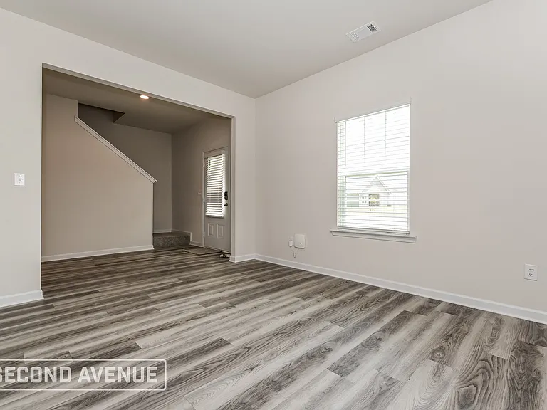344 Oliver Dr — Photo 8