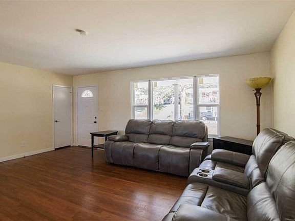 5th image of 5901 E Shore Dr