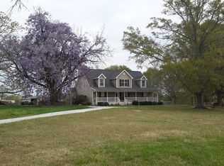 818 Winona Church Rd, Donalds, SC 29638