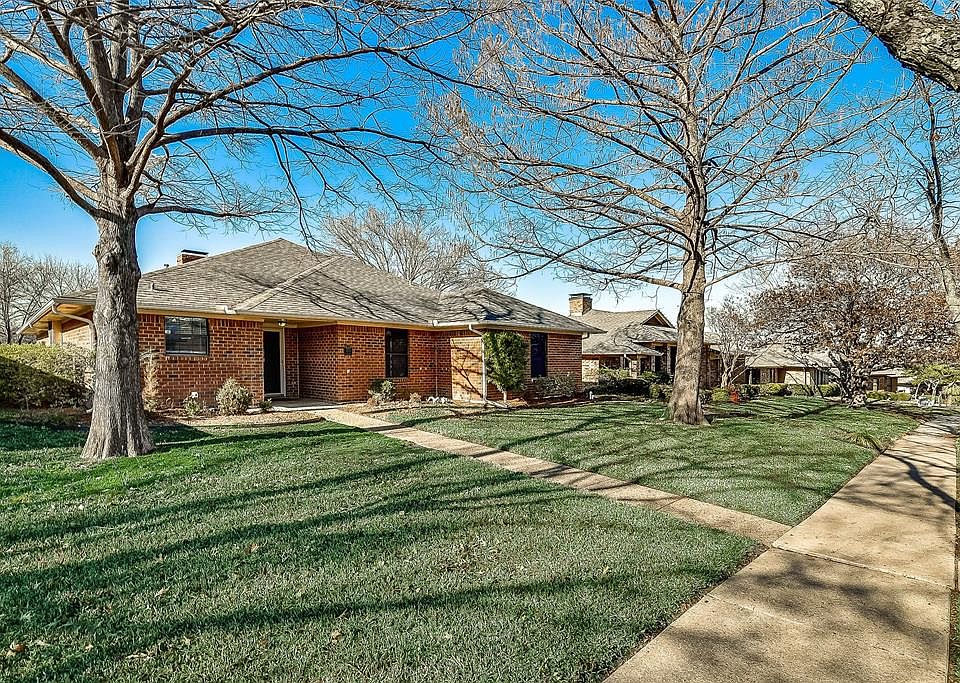 1st image of 203 Tanglewood Dr